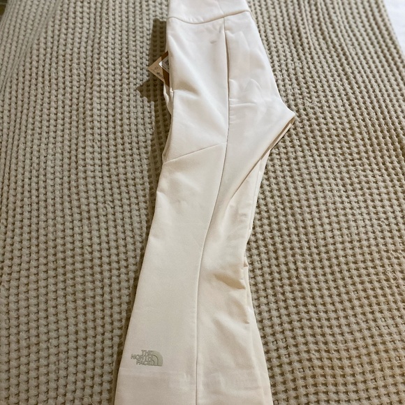 The North Face Snoga Pants - Picture 2 of 8